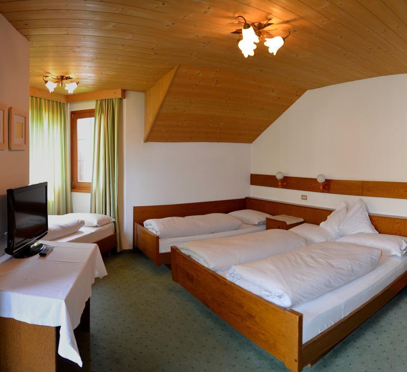 Bed and Breakfast Garni Sayonara San Vigilio Di Marebbe Exterior foto